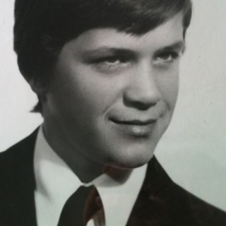 georgepalfi's profile picture. Mentalhealth, Comedy, NFTs and eSailing, they call me Jaws!