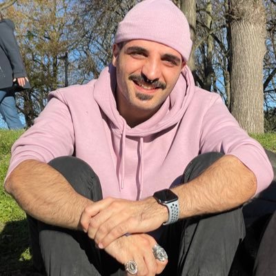 MichaelClnths's profile picture. looking for questions. Then looking for answers. Solvitur ambulando.