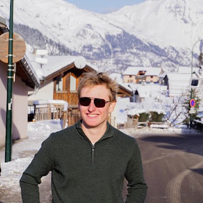 dewezcyril's profile picture. 