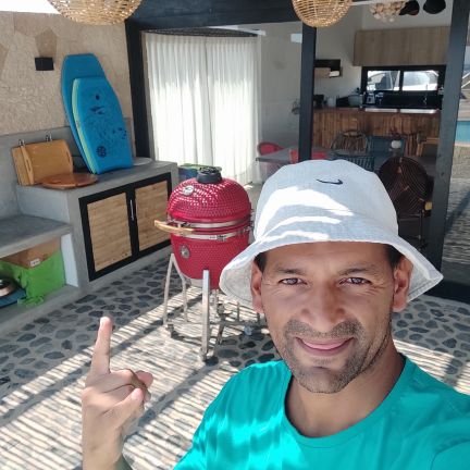 jiltvo's profile picture. Ingeniero, padre, deportista, aries, café.