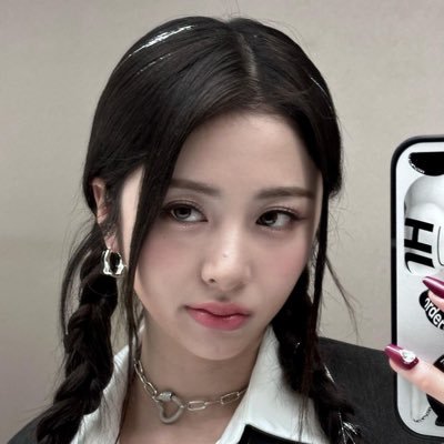 K77063752's profile picture. 