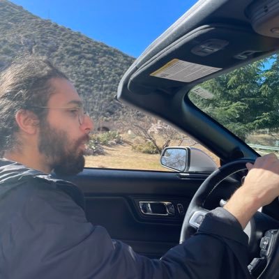 he/him // cool and normal guy // addiction counselor // communist // interpreter of arcane bullshit // sōtō zen jew