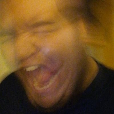 Amo el Brisked Tea
búscame cómo AlamedaSlimShady en TWITCH +18