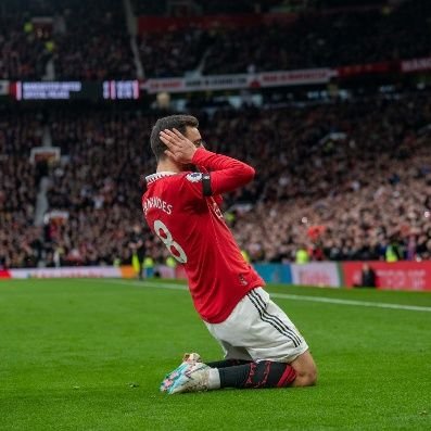 A lover of life in its entirety 🌴|| Football is beautiful ⚽ || ManUTD is the other love of my life 😍.