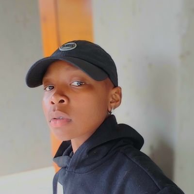 TlhalefoStlhal1's profile picture. #pretty boy pretty vibes🔥