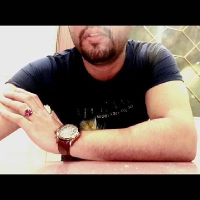 اندم على وقتٍ قبل شوفتك فات
واحرص على وقتٍ بحبك بقالي❤️ زملكاوي لآخر عمري