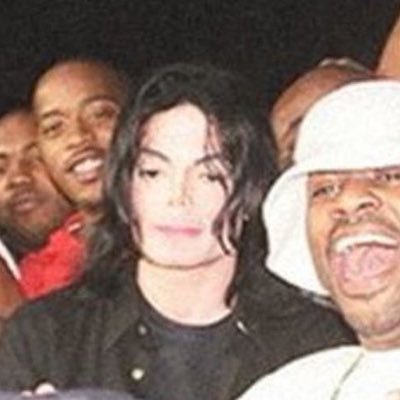 rmlv3r's profile picture. i’m here to laugh and giggle.