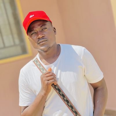 Alli_Mabur's profile picture. Electrical engineer | listen to Good music | Football Fan.