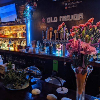 🎤🌴🍹Eclectic Events, Tropical Vibes 🏆 @BaltMag Best Neighborhood Bar 💎 @BaltSunFood Hidden Gem 🏅@Thrillist Best Bars List