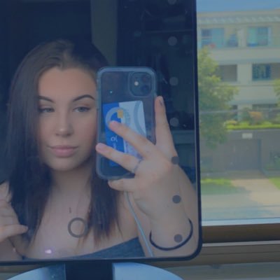 taylordykstraa's profile picture. 21 | trust the process | vancouver