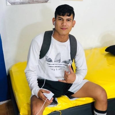 escorpión ♏️ Mido 1.63👶🏼 Modelo webcam ventas De Contenidos🍆💧 Fotos😉, videos😈🤙Videollamadas🍆🍑 presto servicio en bogota😈🍆💧