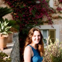 Molly Grant (@mollyjbergquist) 's Twitter Profile Photo