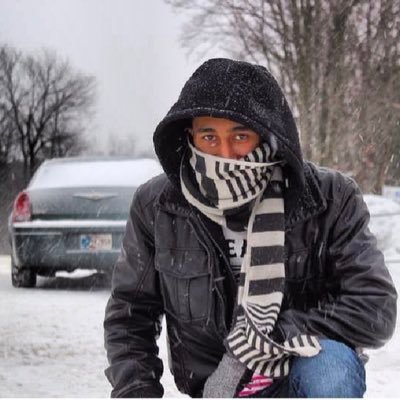 _26AB's profile picture. مهمآ شفت فيني اخطاء تخيل انه مالگ شغل ~•○●☆