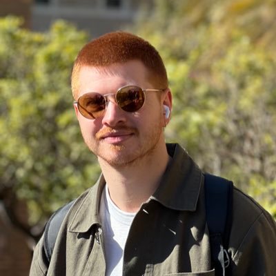 Front-end developer @WeareCraftzing 👨💻 comic books 📖 sports 🏀 games 👾