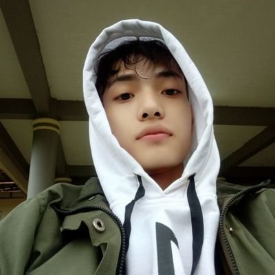 T_Tubaka's profile picture. yahh gitu 🙂