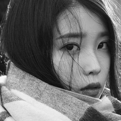 seymatmiz's profile picture. 길 한복판에서 포기하고 싶을 때,

 더 크게 소리쳐라:

 그래서 뭐?