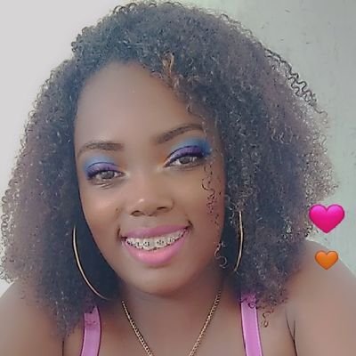 vanessa20021998's profile picture. 