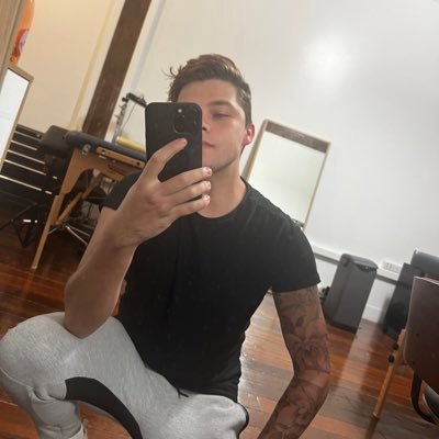 (18+) young twink Follow my Onlyfans account. insta | b2000private Sydney based