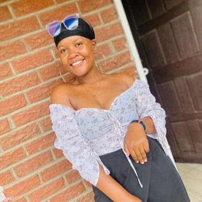 ladybirdmanyoni's profile picture. In order to be loved you should love through being loved❤️... Miss Social worker👩🏻‍🎓..Children @heart👭..Community @ heart❤️..#smart collection spray seller#