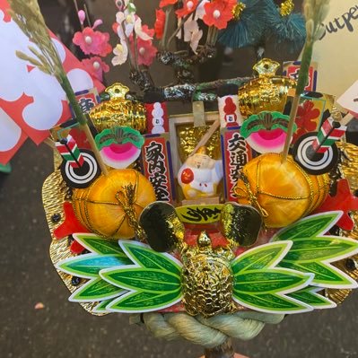 tekumato's profile picture. 元証券マン。金融仲介業、生命保険、不動産コンサル、資産管理全般。株式会社の社長。宅建士、AFP。趣味はゴルフ。