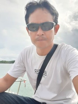 phpx111's profile picture. 