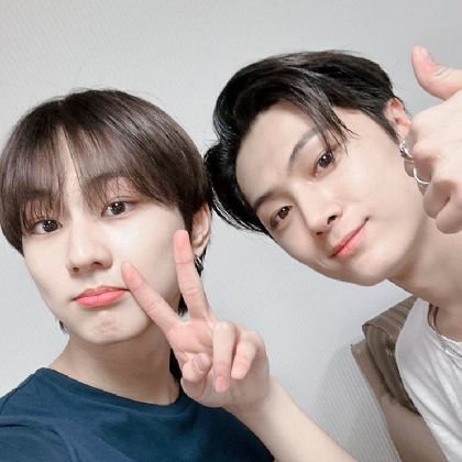 jayymeowz's profile picture. keep it going on || fan account 📚