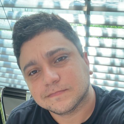 ViniciuCacoal's profile picture. 