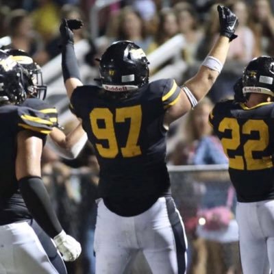 Class ‘24, Topsail high school, HC- Jack Teachey, 6’3 265 DL #52, Bench-365, squat- 505, 40 yd dash- 4.9, email- austinhobson06@gmail.com 📱(910-824-3412)