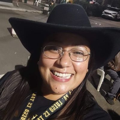 mjo_silva's profile picture. Que lo nuestro dure por amor y no por costumbre.❤