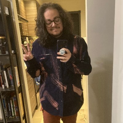 35 • they/them • non-binary/trans • bi/queer • acab forever • @SURJto • let’s create cool shit, play d&d, & get tattoos • link below to play dnd with me !