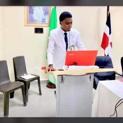 Doczoe23's profile picture. suis un mec cool 😎 et sympart. #👻: doc-zoe23 #Instagram: doc_zoe23