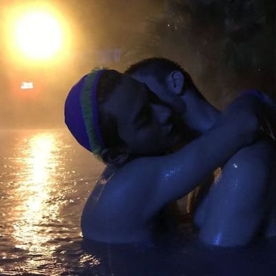 Conteúdo erótico, adulto + 🔞, retirado da internet.