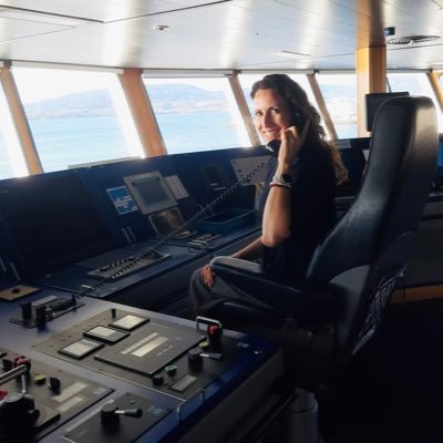 IsabelBarrena's profile picture. Periodista/Estudiante de Filosofía “Es imposible, sin un alto grado de inconsciencia, refugiarse en la indiferencia”, Simone Weil