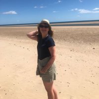 Lynne (@lynnebroom) 's Twitter Profile Photo Lynne (@lynnebroom) 's Twitter Profile Photo