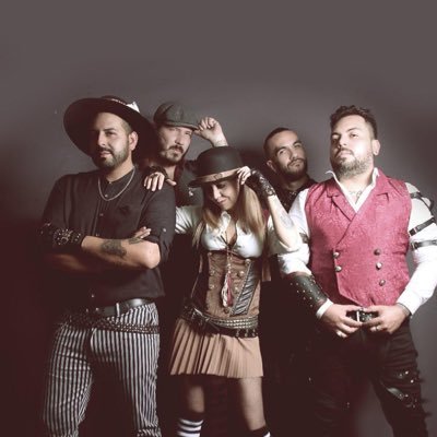 ellinoiserock's profile picture. Banda de punk rock mexicana originaria de la CDMX formada en 1999, integrada por Mariana Priego, Mariano Priego, Eder Cuevas, Cesare Casanova y Bam Cadena