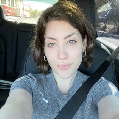 rhea0080's profile picture. Like a butterfly, pretty to see, hard to catch. 👍