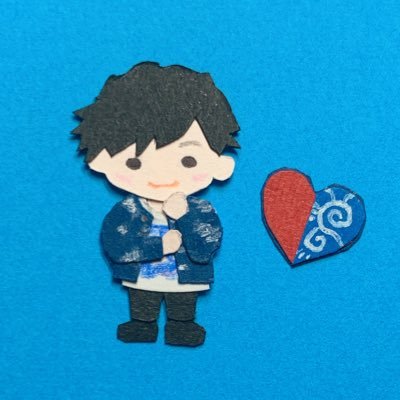 miku_droopingis's profile picture. 下野さん、本を読むこと、画用紙で好きなものを作ること、香るものが好き(*´꒳`*)