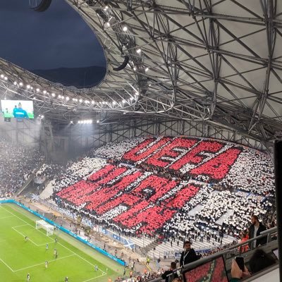 Sufriendo por la cosa mas bonita del mundo,ser aficionado del Atlético de Madrid.❤️🤍