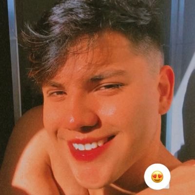 RUANGE09's profile picture. 