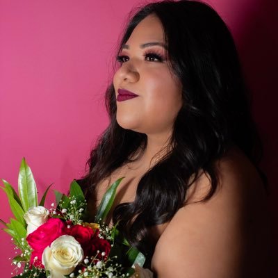 Educated Latina👩🏽🎓🇲🇽💍 “You do not just wake up and become the butterfly-growth is a process.”-Kaur