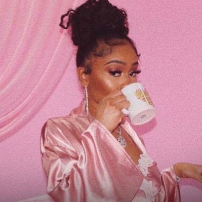 a home for the sidereal Libra girlies.
cultivating & prioritizing leisure & pleasure.
delightful vibes only.