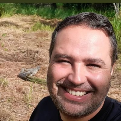 Secretário de Meio Ambiente, Hidrolândia-GO
Presidente Associação Saraserra
Contador
Pai de duas princesas
Noivo