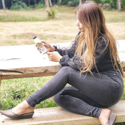 Smith02Rose's profile picture. Love playing sport.
Lakers Fans since 2001.