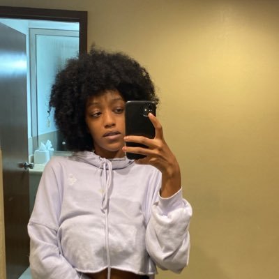 Sparklewave4's profile picture. 