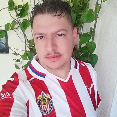 Mi unico Amor Toxico 🇨🇵                                                         no es  amor es @chivas ❤️🤍     Alteño 👨‍✈️⚖️