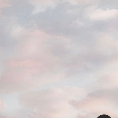 Najwa__D's profile picture. 