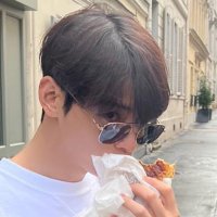 une🥐ユヌ (@une_eunwoo) 's Twitter Profile