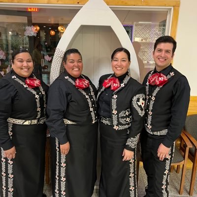 Mariachi Corazon De Tejas.