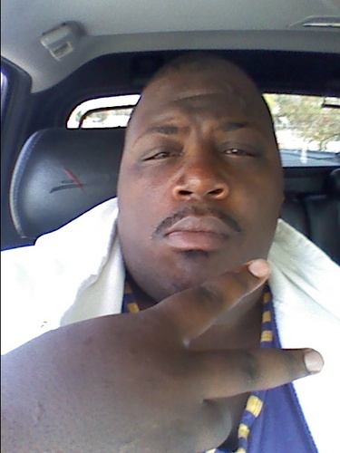 a GOD fearing dude, loving my wife and kids....