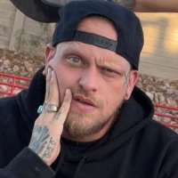 Charlie Classic(@classiclowlife) 's Twitter Profile Photo